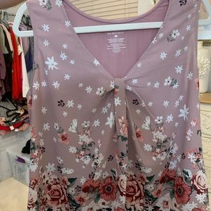 New York and Company Flower Rayon Blouse XL